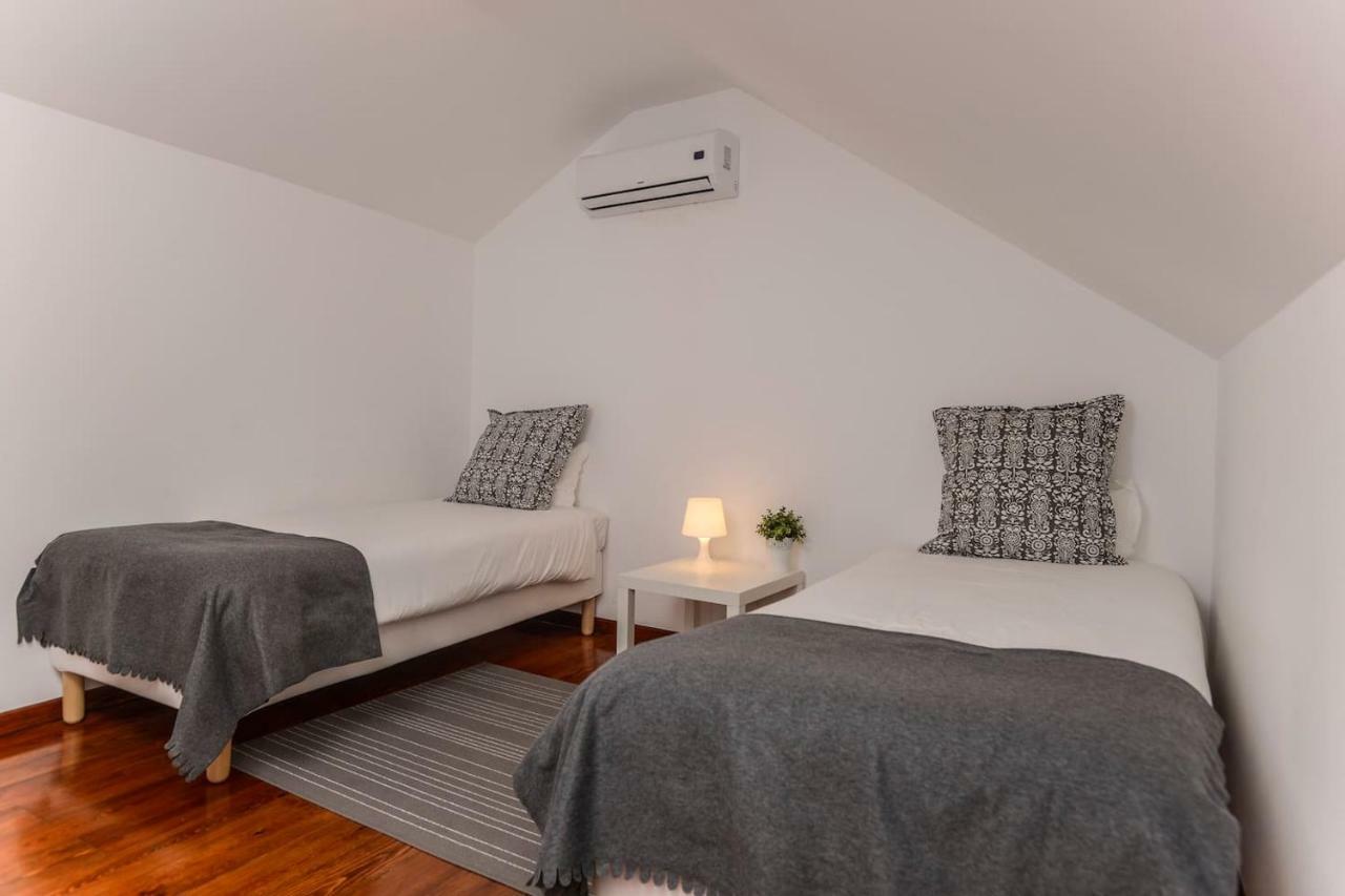 Seaside Family Townhouse - 100M From The Sea! Apartment Cascais Exterior photo
